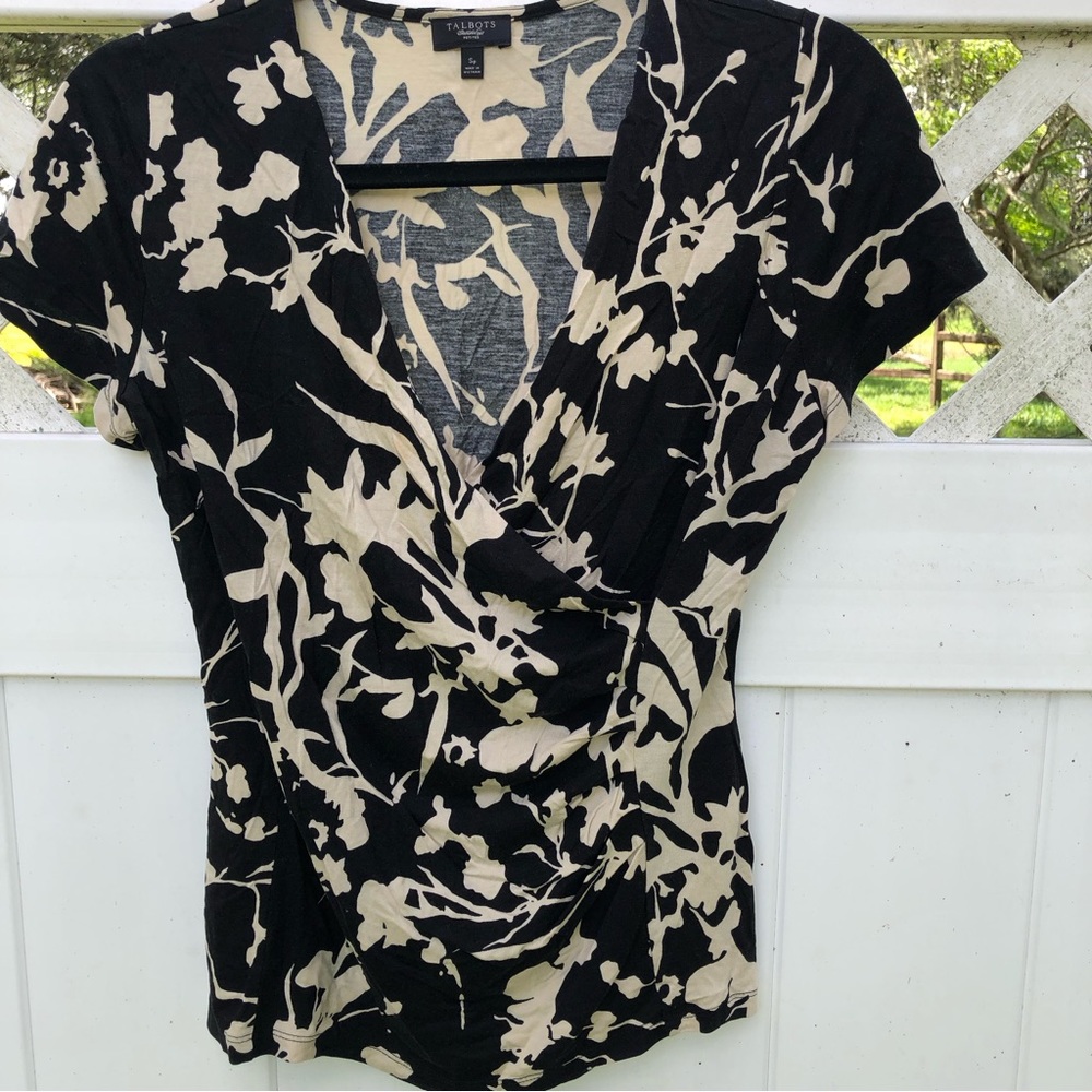 Talbots Floral Faux Floral Wrap Top Blouse Black Tan Small Petite